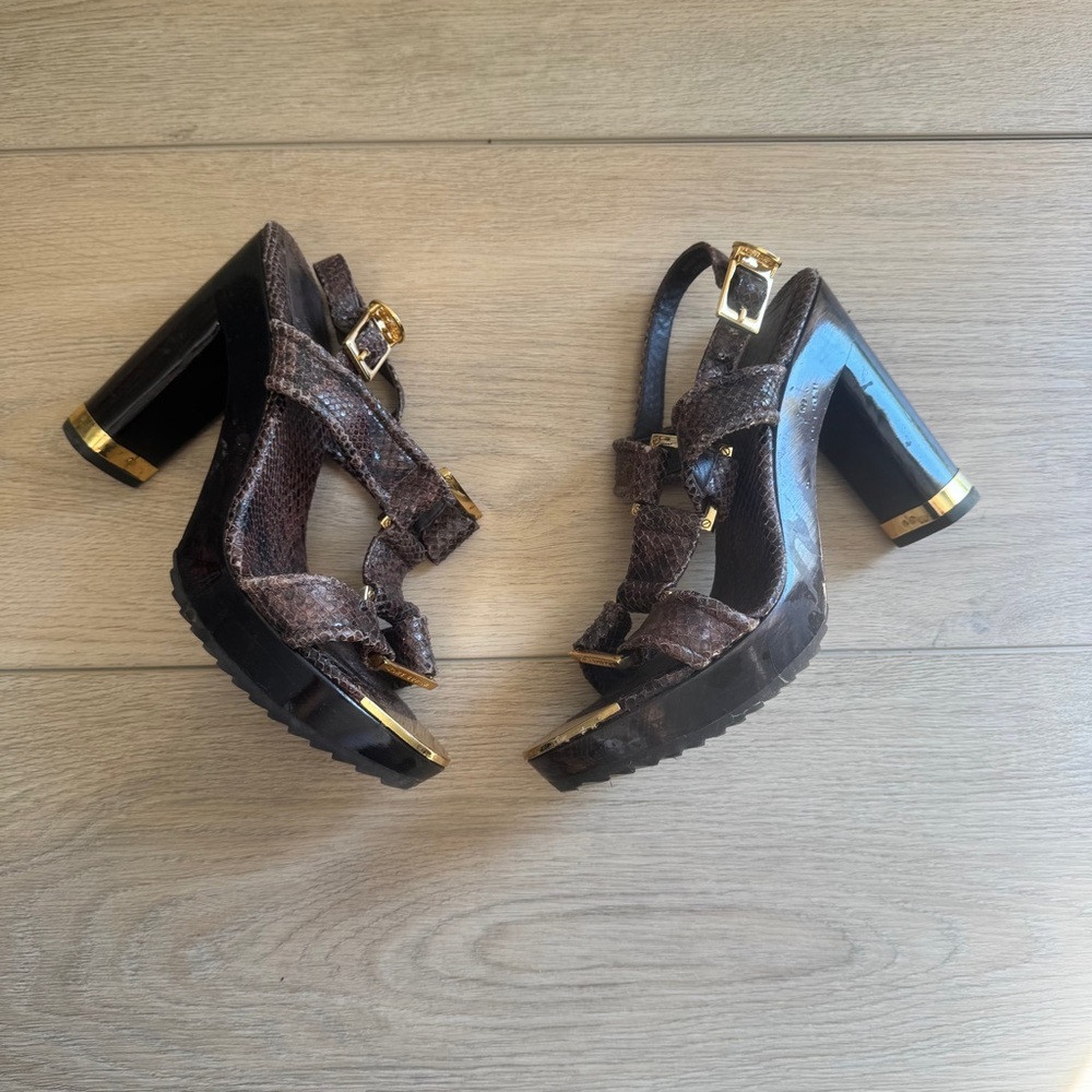 Tory Burch Brown Python Embossed Leather Karmen T… - image 1